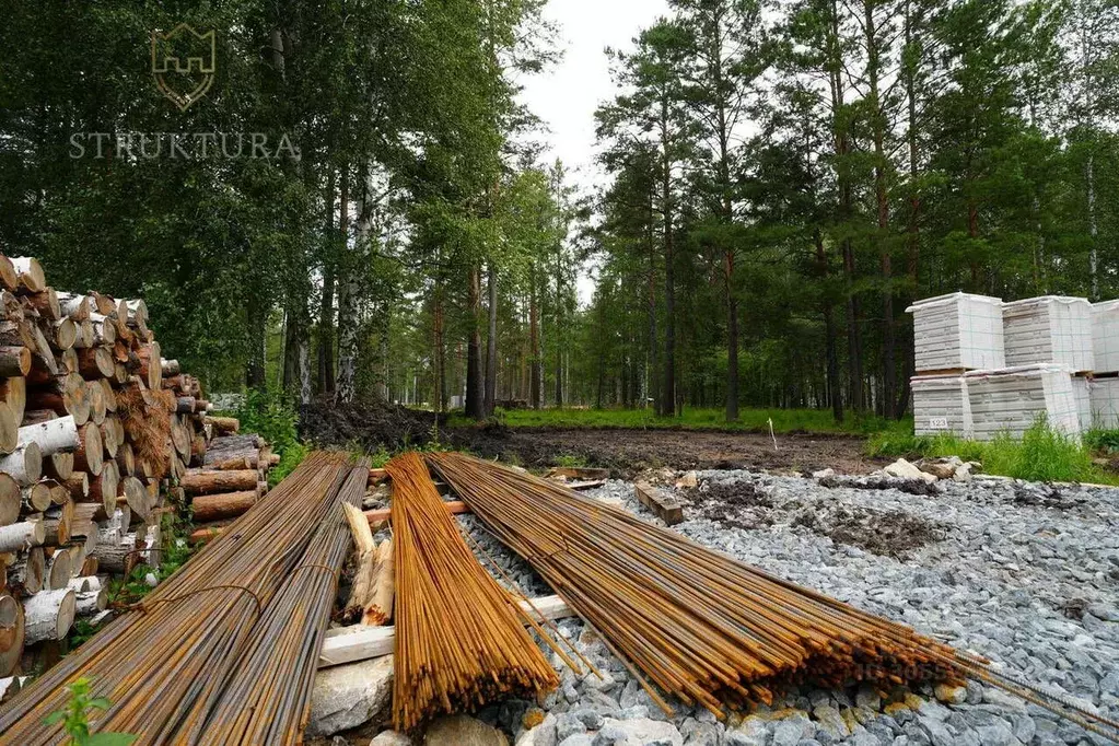 Дом в Свердловская область, Сысертский городской округ, пос. ... - Фото 1