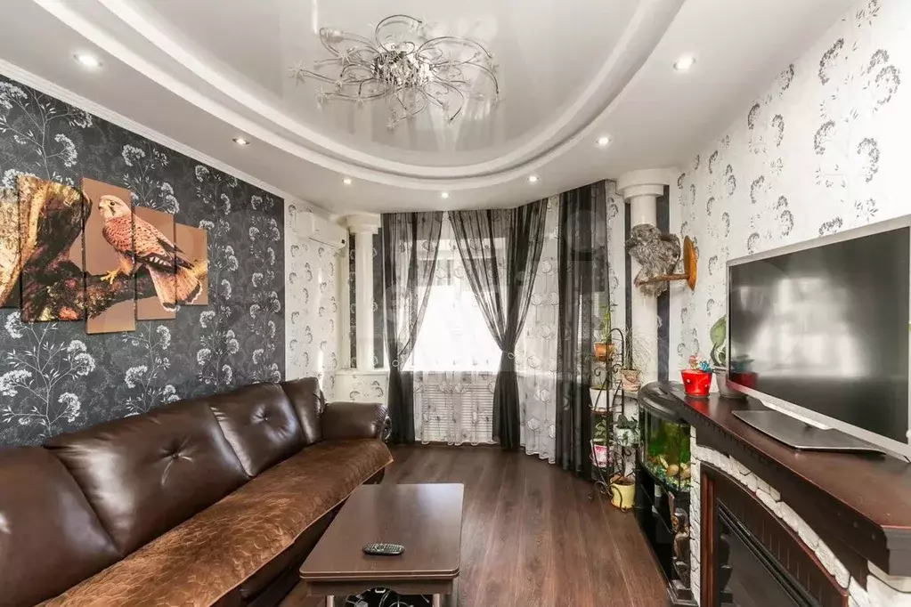 4-к. квартира, 85 м, 4/5 эт. - Фото 1