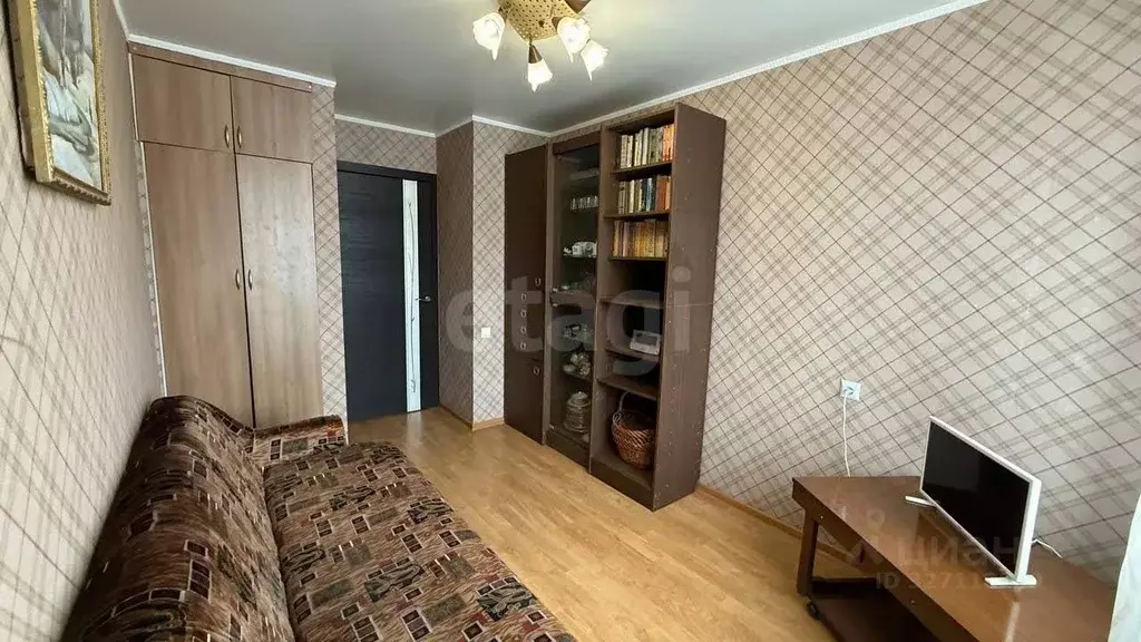 3-к кв. Калининградская область, Калининград Серпуховская ул., 11 ... - Фото 2