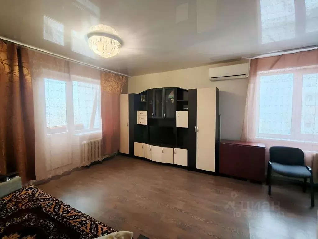 1-к кв. Волгоградская область, Волгоград ул. Кастерина, 2 (36.0 м) - Фото 1