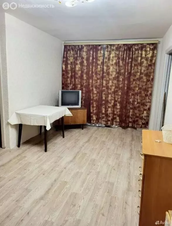 2-комнатная квартира: Волхов, улица Калинина, 13 (47.1 м) - Фото 0