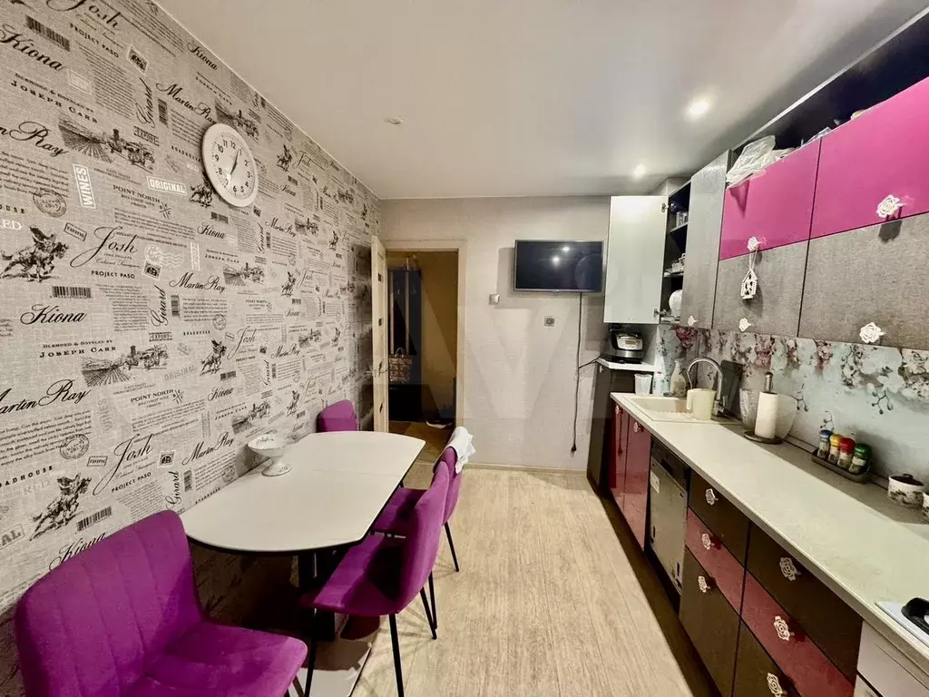 3-к. квартира, 64 м, 3/9 эт. - Фото 1