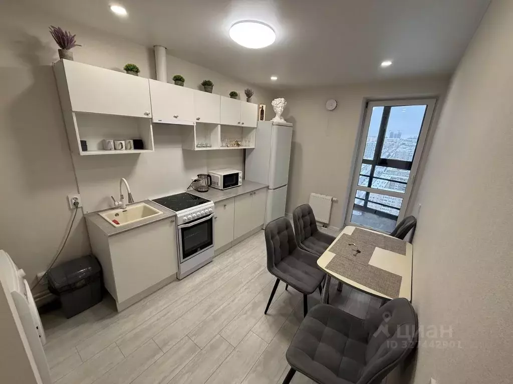 2-к кв. Удмуртия, Ижевск ул. Карла Маркса, 120к2 (49.4 м) - Фото 1