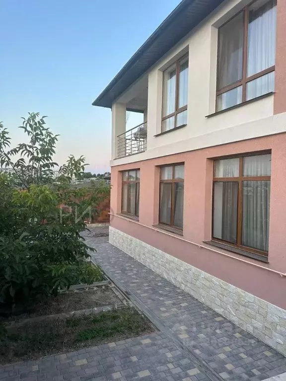 Коттедж в Севастополь ул. Учительская, 10 (249 м) - Фото 0
