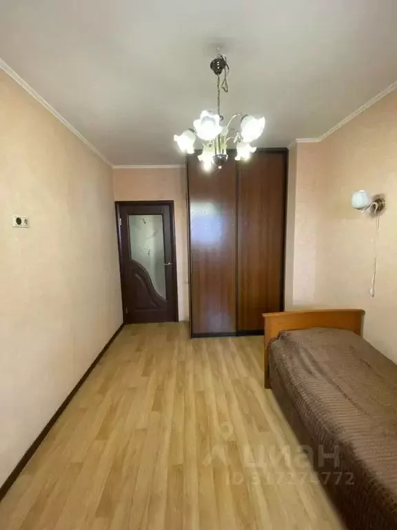 3-к кв. Кемеровская область, Новокузнецк Новобайдаевский мкр, ул. ... - Фото 1