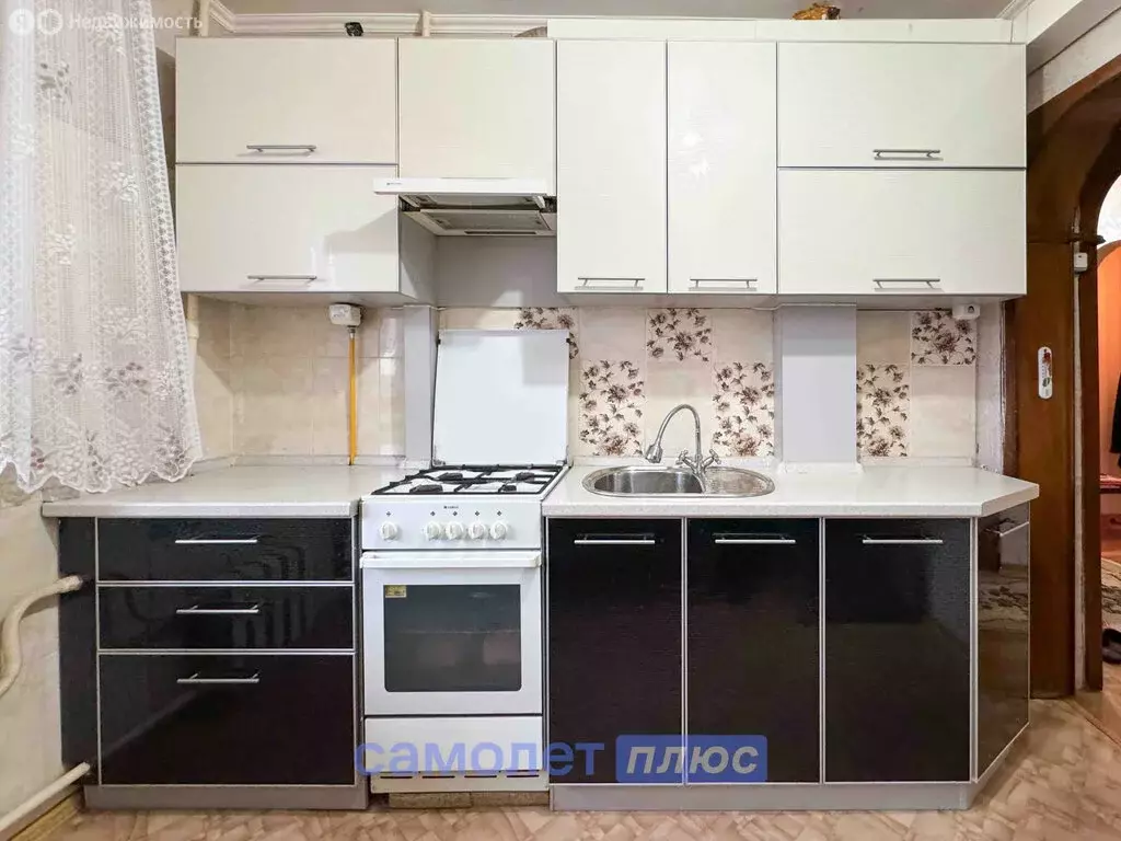 4-комнатная квартира: Новочебоксарск, проезд Энергетиков, 8 (71.9 м) - Фото 1