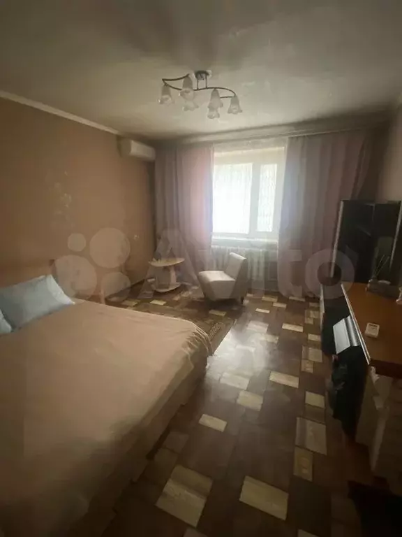 2-к. квартира, 56 м, 1/1 эт. - Фото 1