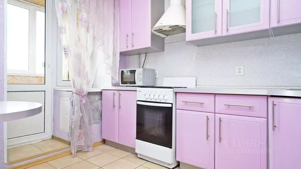 2-к кв. Татарстан, Казань ул. Вишневского, 61 (56.6 м) - Фото 1