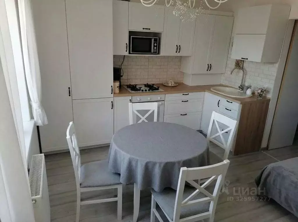 3-к кв. Калининградская область, Калининград Чкаловск мкр, пер. ... - Фото 1