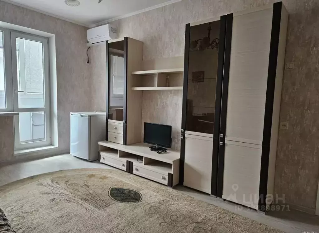 1-к кв. Омская область, Омск Съездовская ул., 41 (39.0 м) - Фото 1