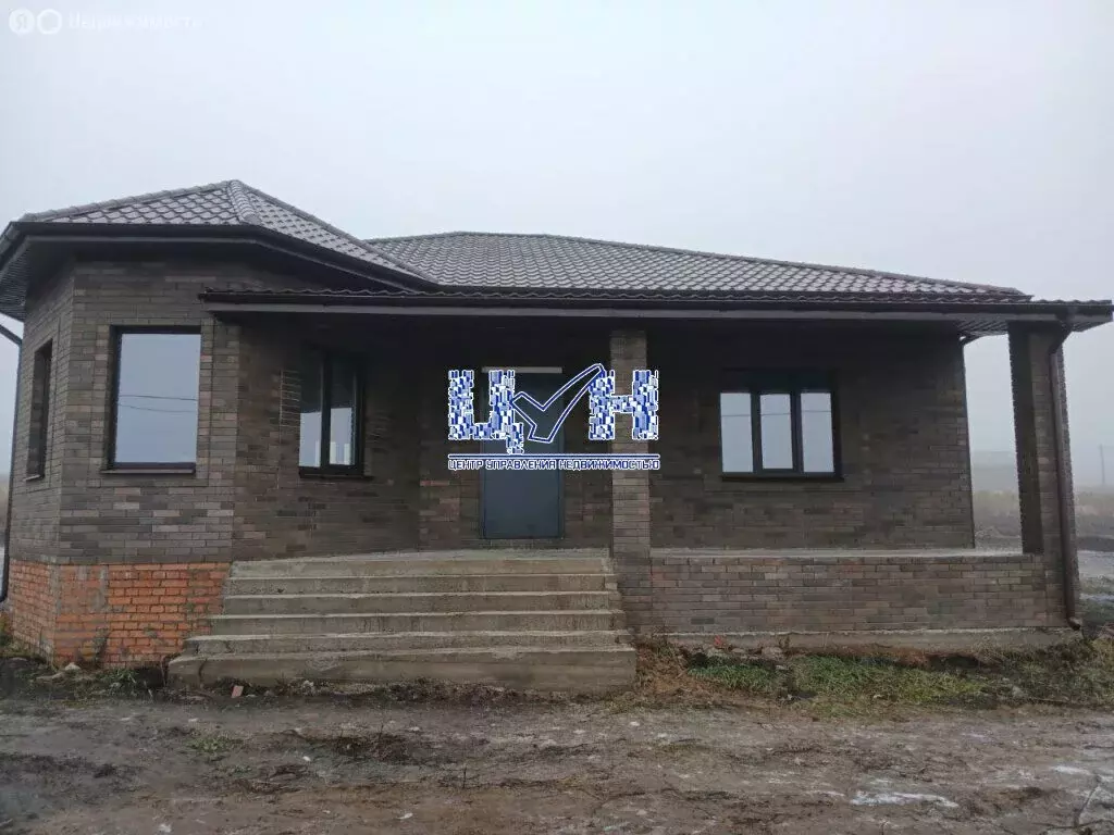 Дом в Курский район, Полянский сельсовет, село Полянское (144.7 м) - Фото 1