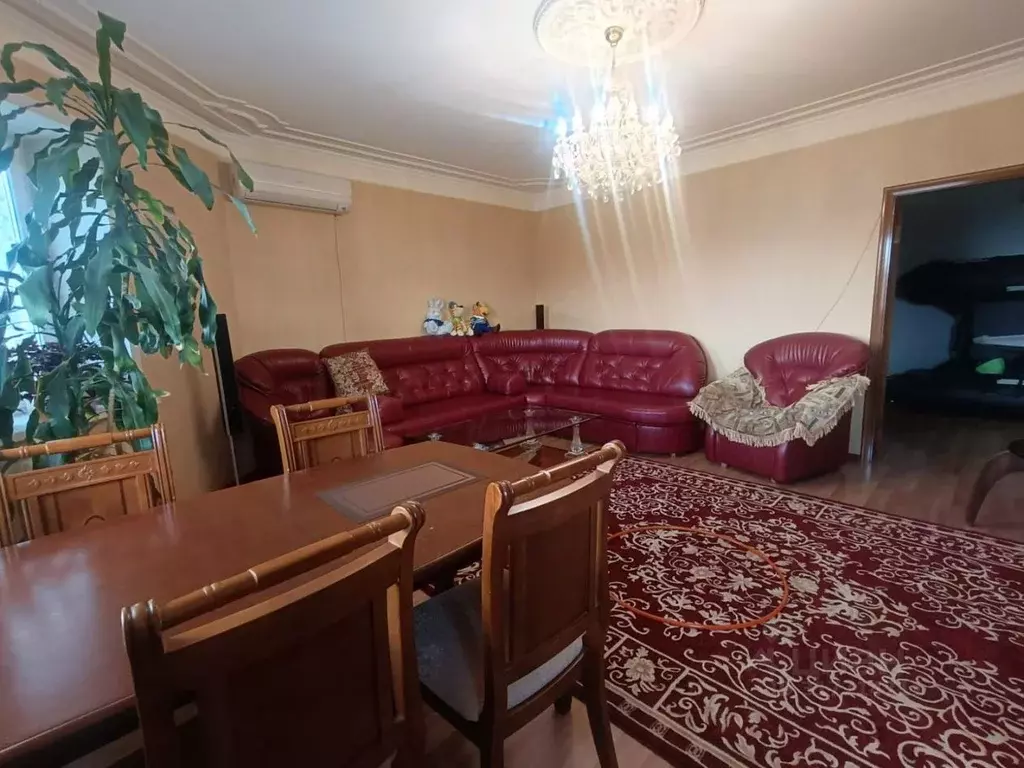 4-к кв. Астраханская область, Астрахань ул. Софьи Перовской, 84 (108.6 ... - Фото 0