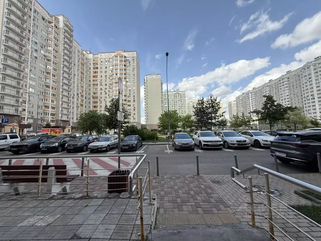 2-к кв. Москва, Москва, Московский г. ул. Бианки, 1 (56.0 м) - Фото 1