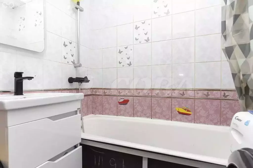 1-комнатная квартира: Тюмень, 6-й микрорайон, проезд 9 Мая, 2 (34 м) - Фото 0