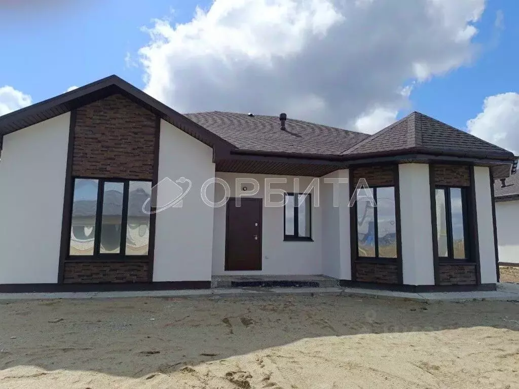 Дом в Тюменская область, Тюменский район, с. Успенка ул. Коммунаров ... - Фото 1