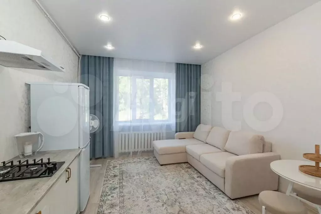 Комната 19,2 м в 1-к., 1/3 эт. - Фото 0