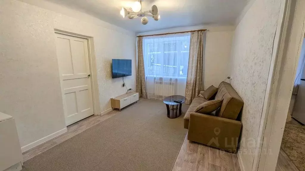 2-к кв. Ивановская область, пос. Палех ул. Баканова, 21 (43.0 м) - Фото 1