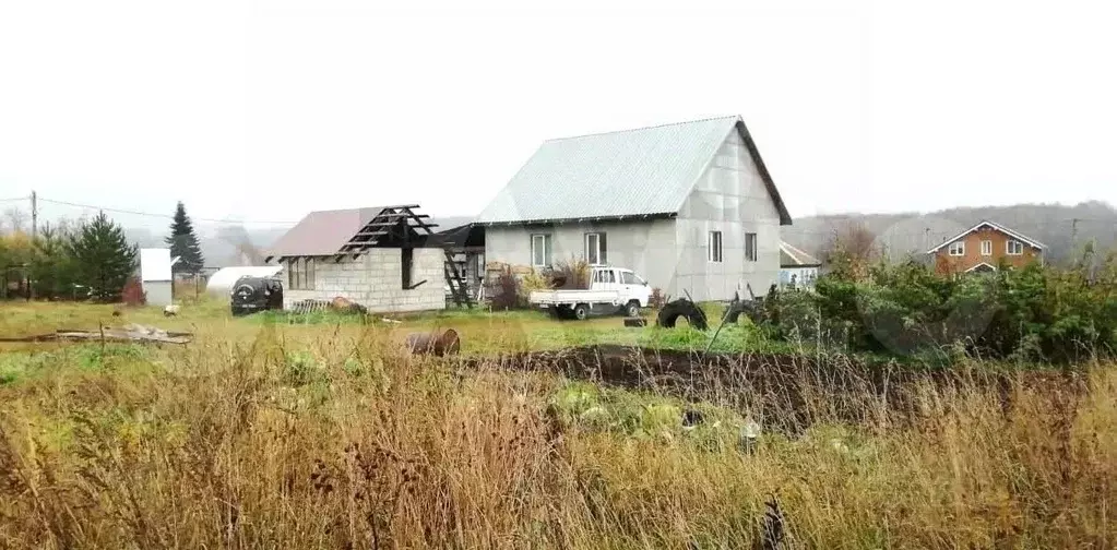 Дом в Кемеровская область, Кемерово Боровой жилрайон, ул. Зеленый Клин ... - Фото 1