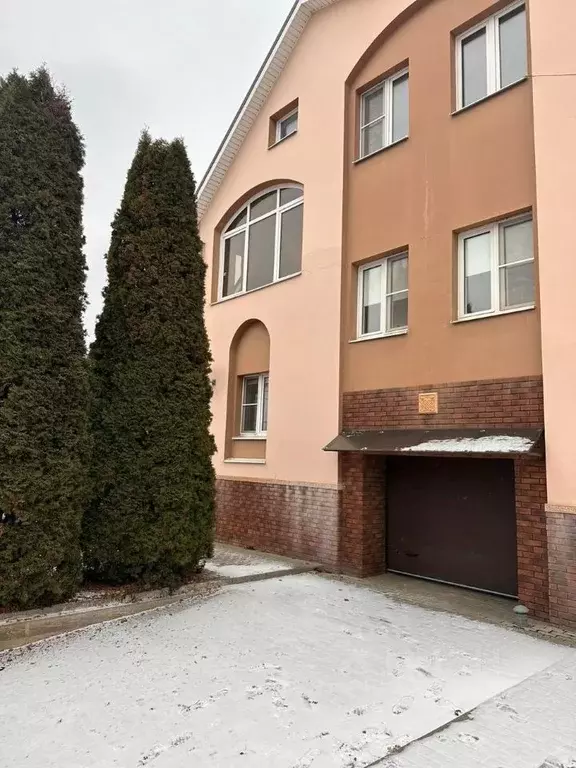 Дом в Московская область, Красногорск городской округ, Нахабино пгт ... - Фото 1