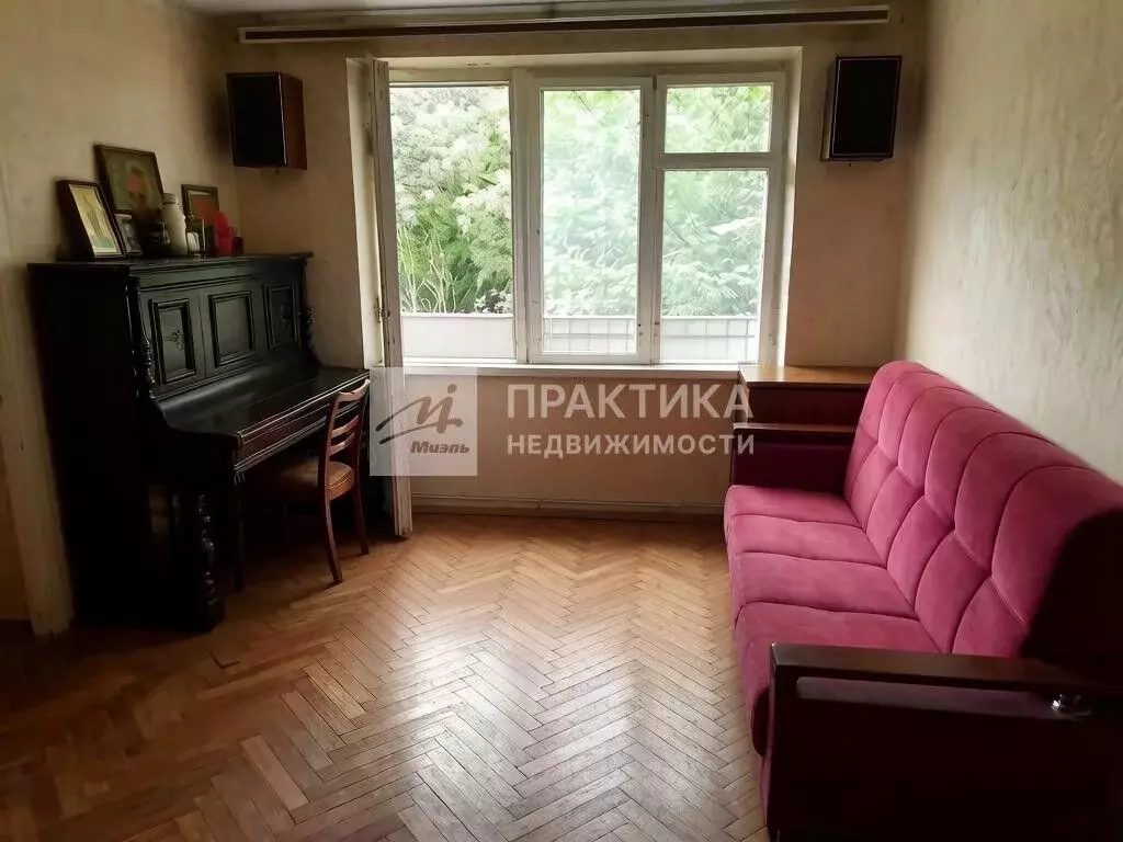 Продается 2-комнатная квартира - Фото 1