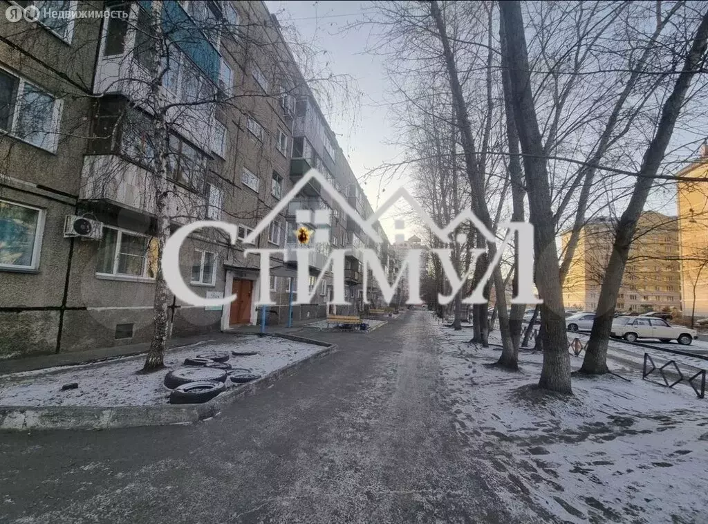 3-комнатная квартира: Абакан, Аскизская улица, 174 (47.2 м) - Фото 1