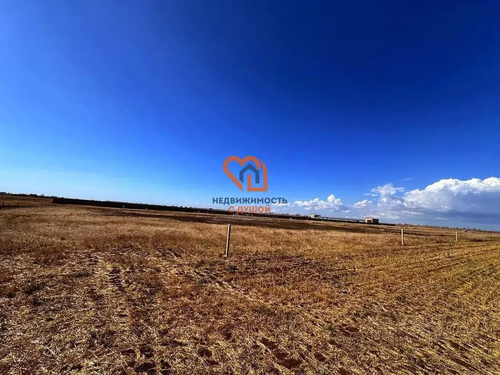 Участок в Крым, Сакский район, с. Молочное  (6.0 сот.) - Фото 0