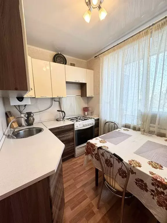 3-к. квартира, 59 м, 6/9 эт. - Фото 0