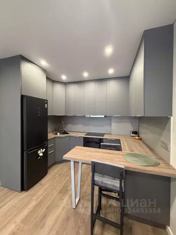 2-к кв. Астраханская область, Астрахань ул. Бехтерева, 2В (45.0 м) - Фото 1