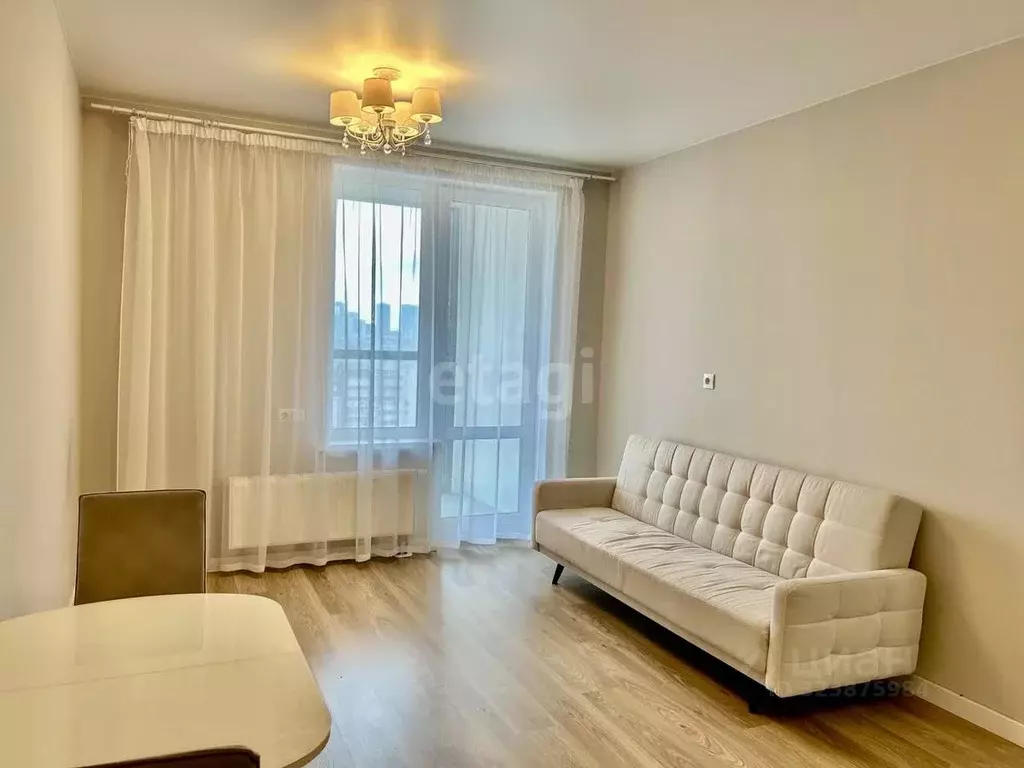 1-к кв. Свердловская область, Екатеринбург ул. Тверитина, 41 (44.6 м) - Фото 1