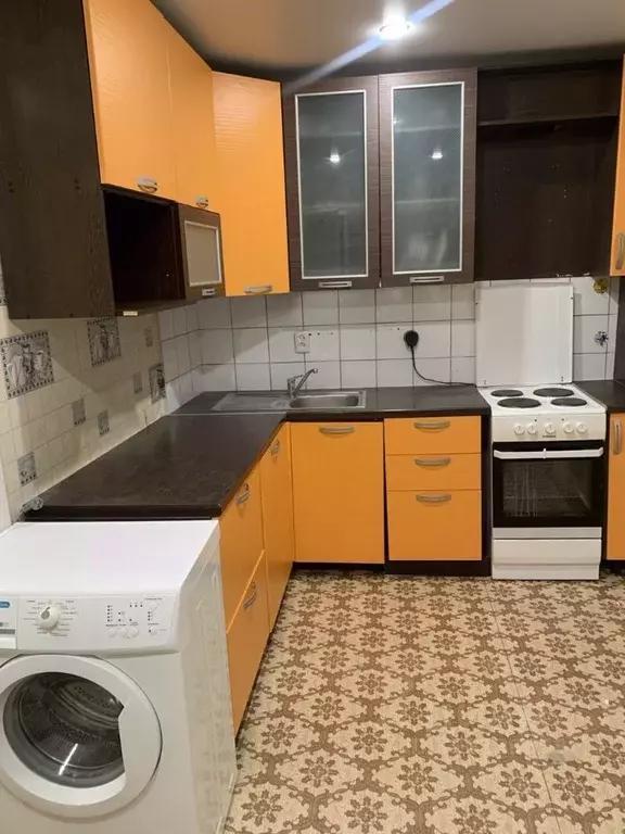 1-к кв. Удмуртия, Ижевск ул. Ворошилова, 125 (45.0 м) - Фото 1