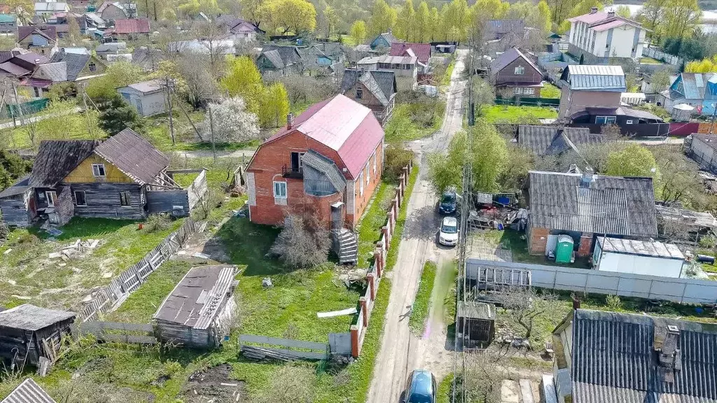 Дом в Ленинградская область, Гатчина Деповский пер., 13 (265 м) - Фото 1