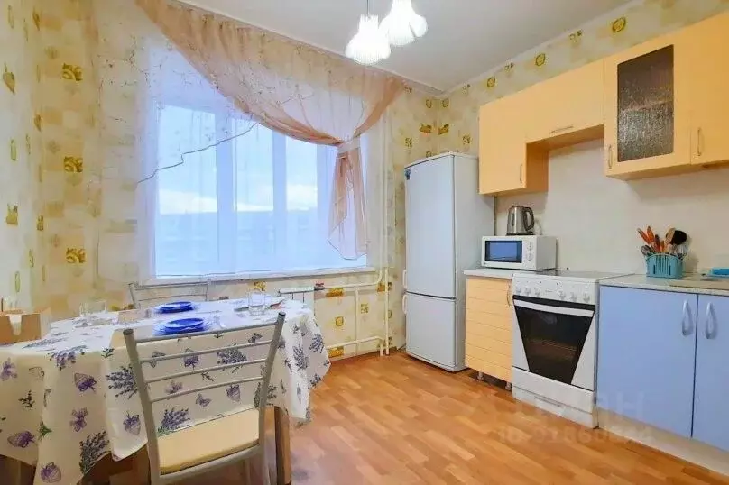 2-к кв. Красноярский край, Красноярск 9 Мая ул., 35А (50.0 м) - Фото 1