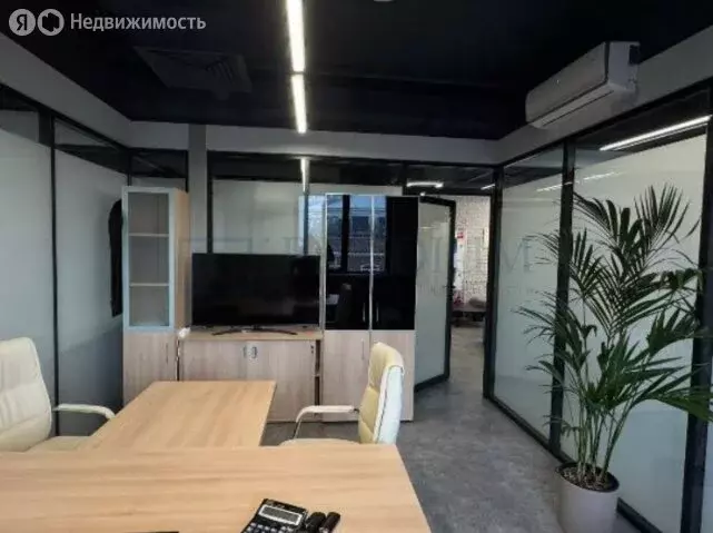 Офис (246 м) - Фото 1