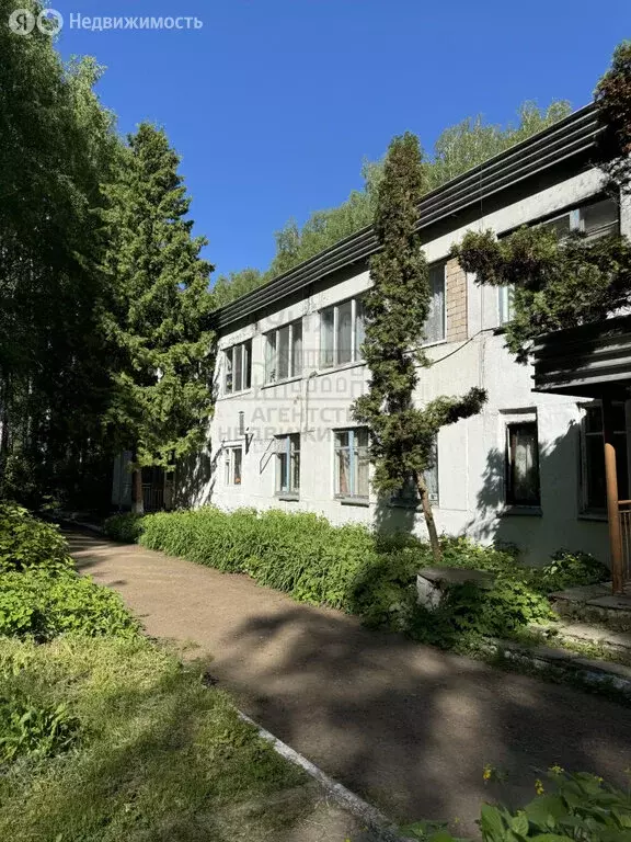 2-комнатная квартира: Амзя, улица Свердлова, 12Ж (51.3 м) - Фото 0