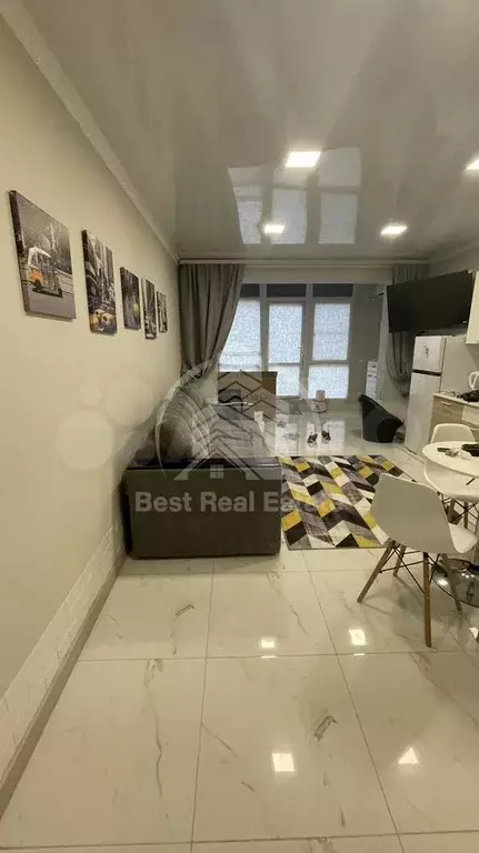 2-к. квартира, 40 м, 1/11 эт. - Фото 0