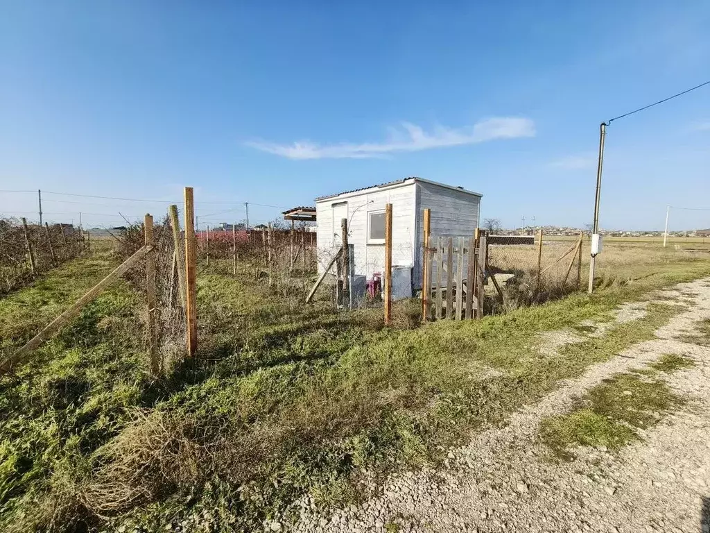 Участок в Крым, Ленинский район, Калиновское с/пос, Седой Азов ТСН 273 ... - Фото 0