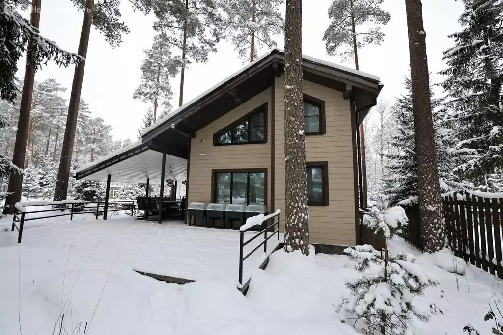 Дом в Выборгский район, Приморское городское поселение, садоводческое ... - Фото 1