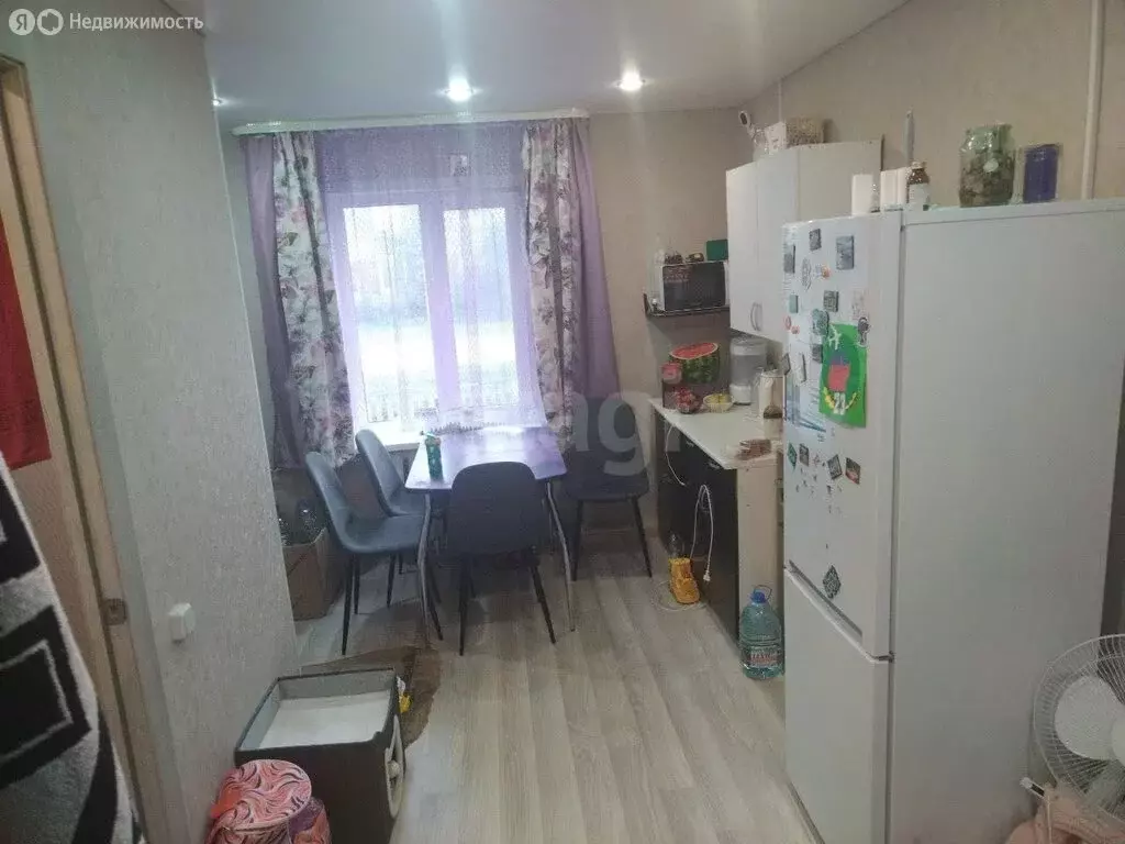 2-комнатная квартира: село Уват, Октябрьская улица, 48 (40.4 м) - Фото 1