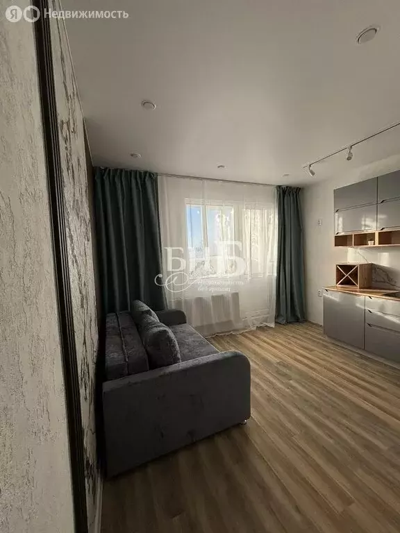 Квартира-студия: Оренбург, проспект Победы, 151/1 (24 м) - Фото 1