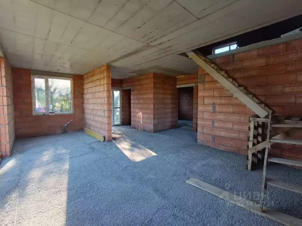 Дом в Калининградская область, Гурьевский муниципальный округ, пос. ... - Фото 1