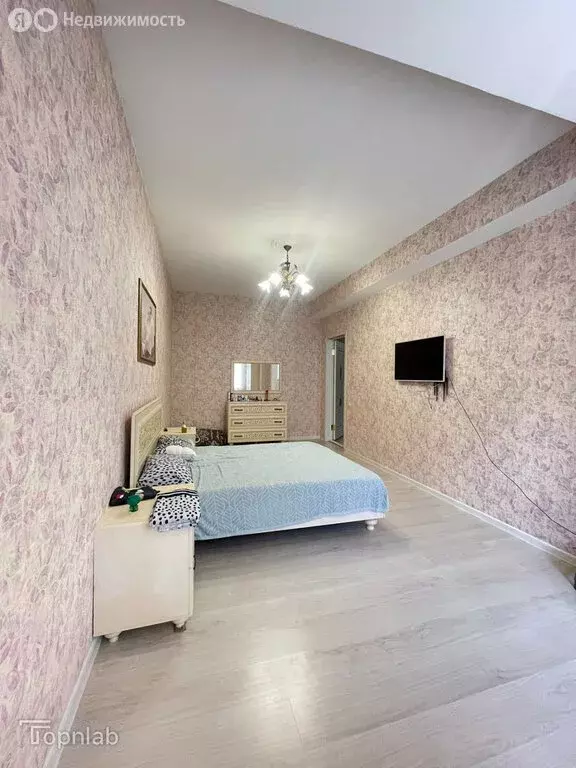 2-комнатная квартира: Махачкала, проспект Али-Гаджи Акушинского, 395Ж ... - Фото 1