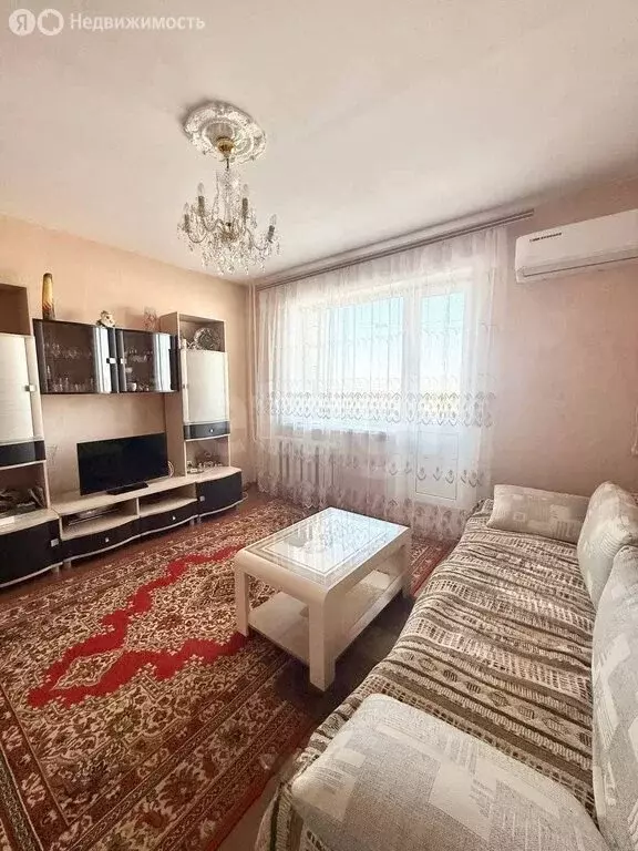 3-комнатная квартира: Благовещенск, посёлок Аэропорт, 6 (69.1 м) - Фото 1