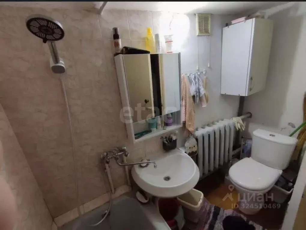 Дом в Калужская область, Калуга Тарутинская ул., 35 (44 м) - Фото 1