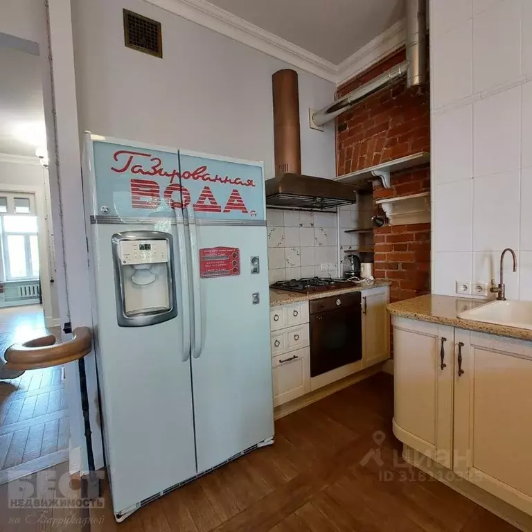 3-к кв. Москва Уланский пер., 21С2 (92.0 м) - Фото 0