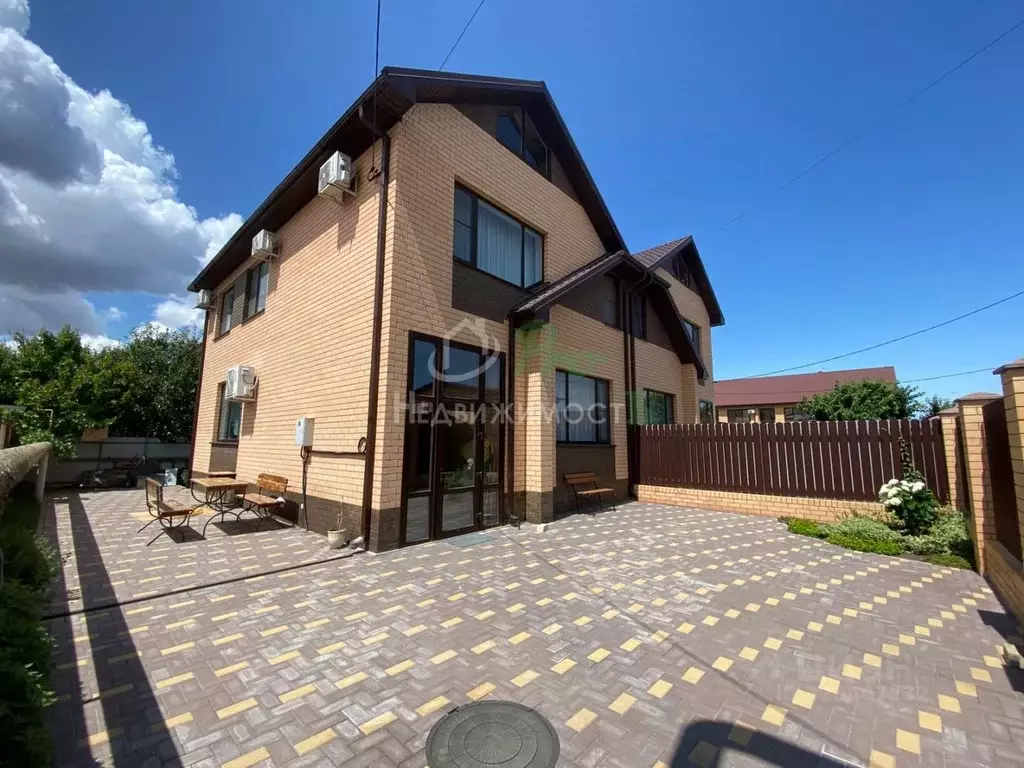 Дом в Краснодарский край, Ейск Ромашковая ул. (139 м) - Фото 1