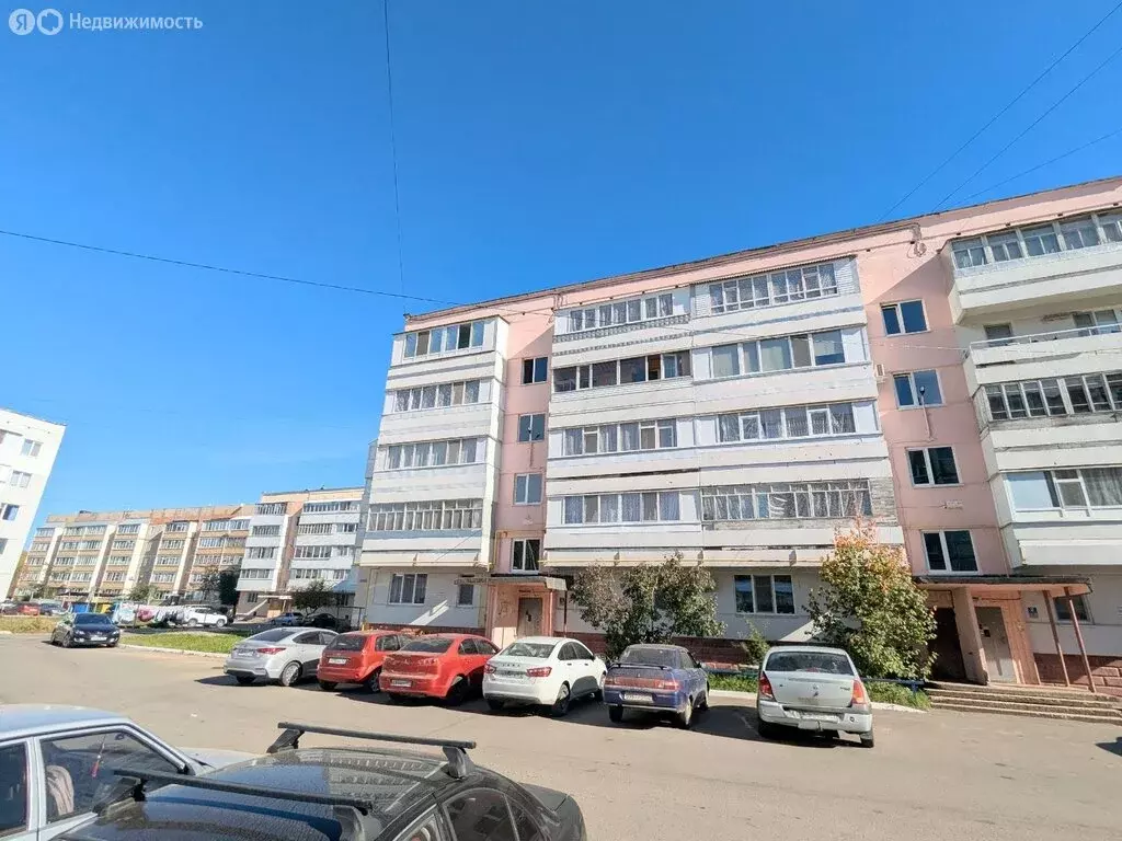 2-комнатная квартира: Нефтекамск, улица Дзержинского, 24 (48 м) - Фото 1