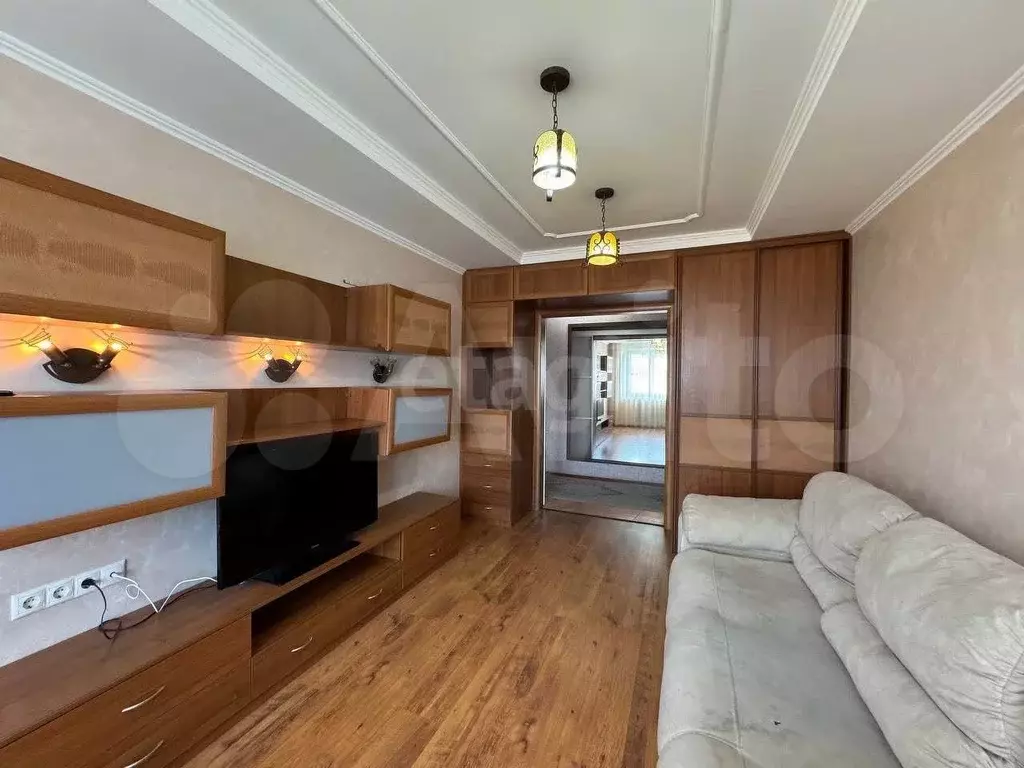 3-к. квартира, 66 м, 6/9 эт. - Фото 1