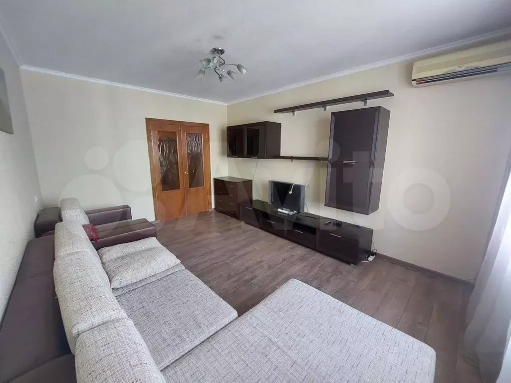3-к. квартира, 65 м, 8/10 эт. - Фото 1