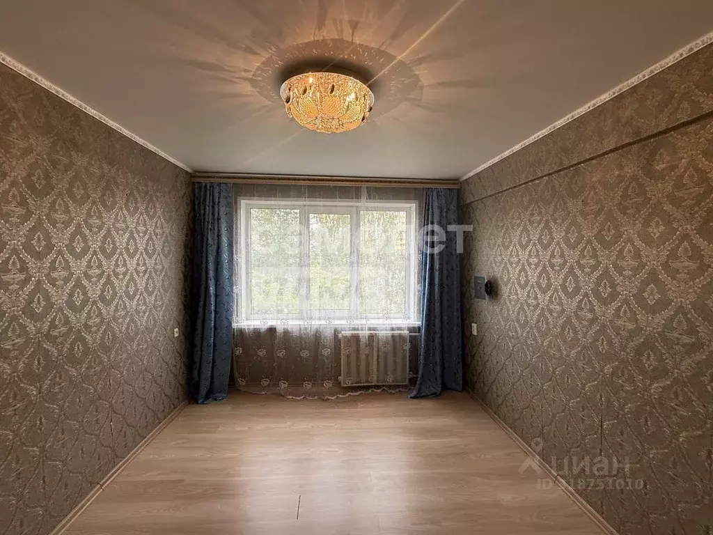 2-к кв. Брянская область, Брянск ул. Есенина, 14 (45.0 м) - Фото 0