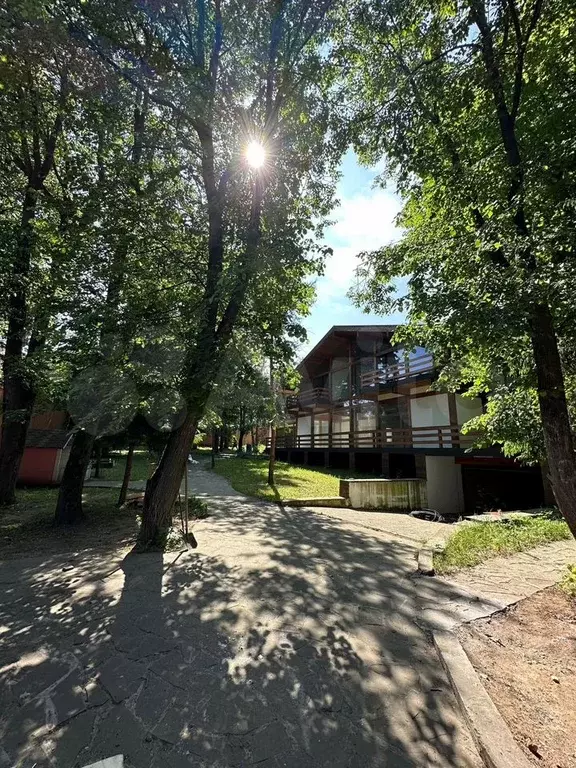 Дом 700 м на участке 16 сот. - Фото 1